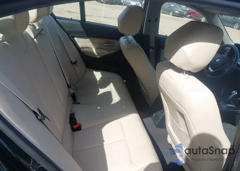 2015 BMW 328I z USA, uszkodzony, nr VIN WBA3A5G52FNS85625